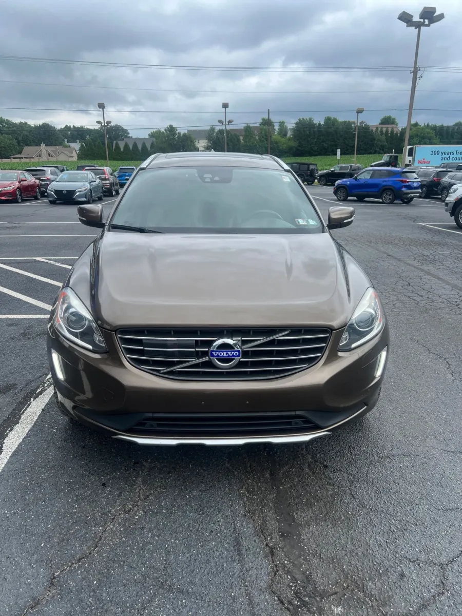 2015 Volvo XC60 T6 — photo 9