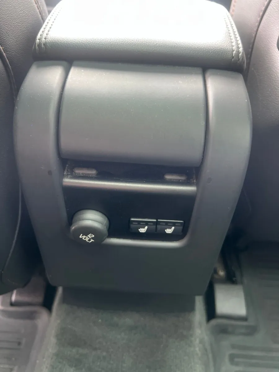 2015 Volvo XC60 T6 — photo 24