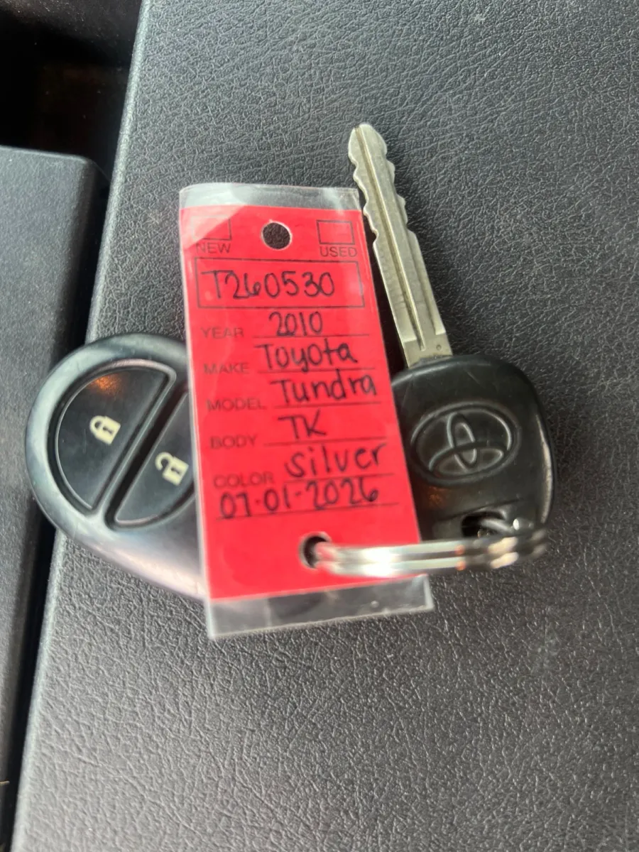 2010 Toyota Tundra Grade — photo 22