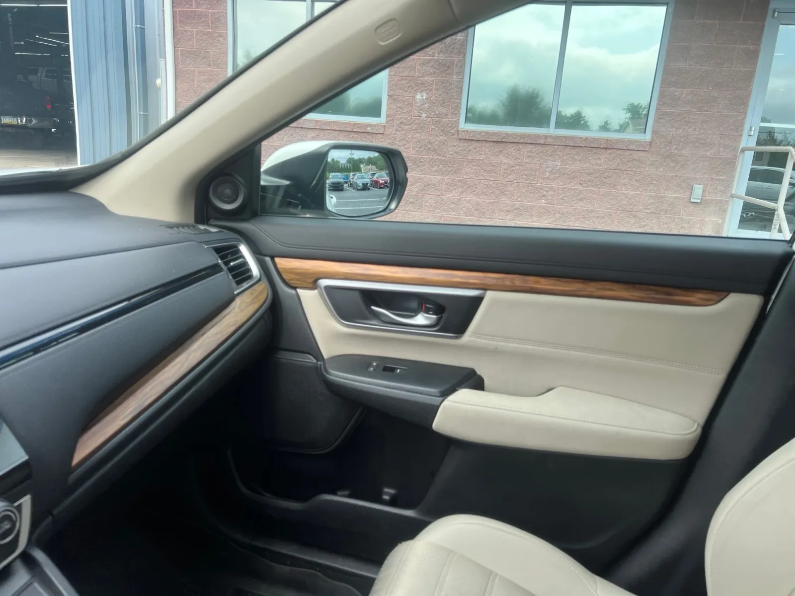 2017 Honda CR-V EX — photo 10