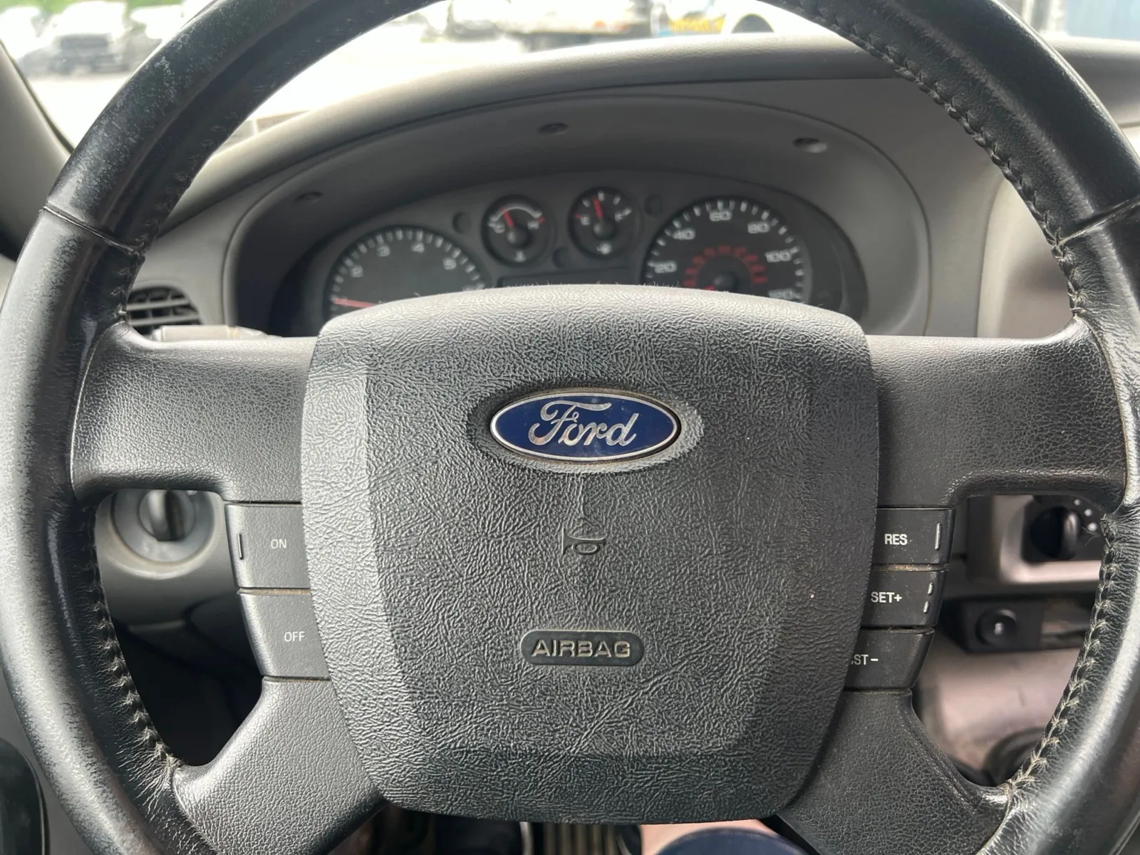 2011 Ford Ranger XLT — photo 13