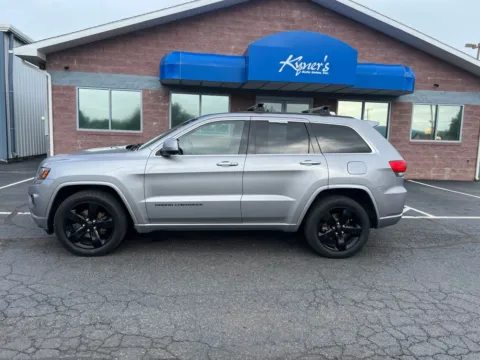Another view of 2014 Jeep Grand Cherokee Altitude for sale in Chambersburg, PA at Kyner's Auto Sales, Inc.