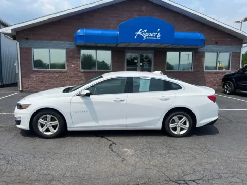 Another view of 2024 Chevrolet Malibu LT for sale in Chambersburg, PA at Kyner's Auto Sales, Inc.