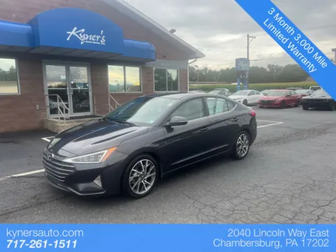 Gray 2020 Hyundai Elantra Limited for sale in Chambersburg, PA