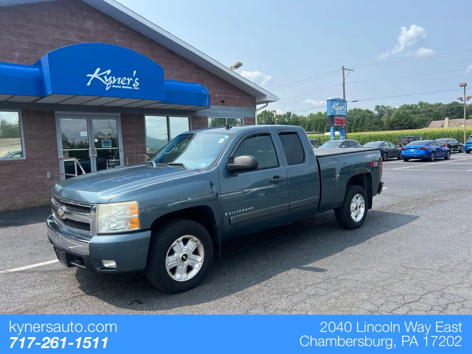 Gray 2008 Chevrolet Silverado 1500 LT for sale in Chambersburg, PA