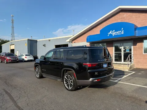 More photos of 2022 Jeep Wagoneer Series II at Kyner's Auto Sales, Inc., PA