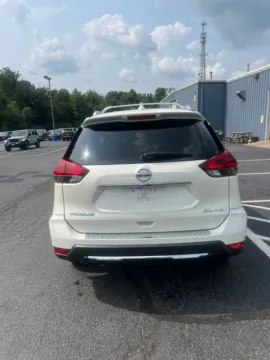 More photos of 2018 Nissan Rogue SL at Kyner's Auto Sales, Inc., PA