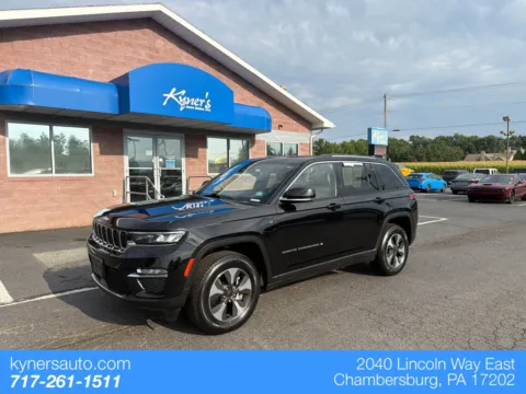 Black 2023 Jeep Grand Cherokee 4xe for sale in Chambersburg, PA