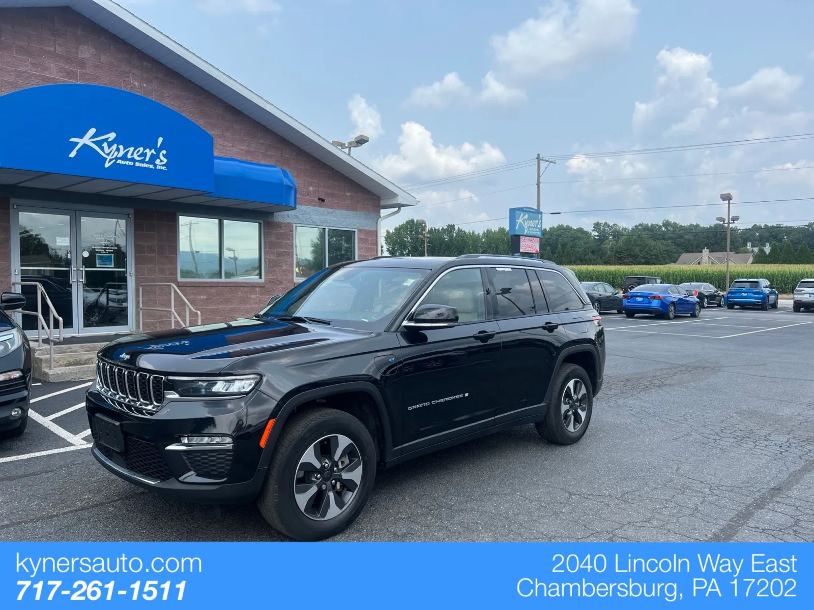 Black 2023 Jeep Grand Cherokee 4xe for sale in Chambersburg, PA