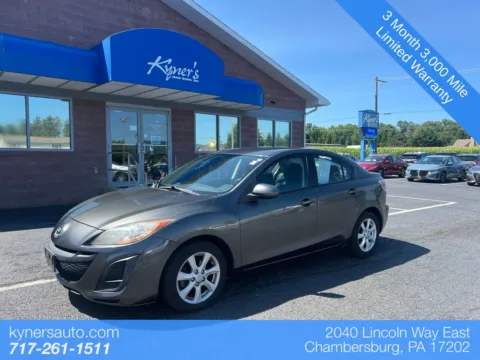 Gray 2011 Mazda Mazda3 i Touring for sale in Chambersburg, PA