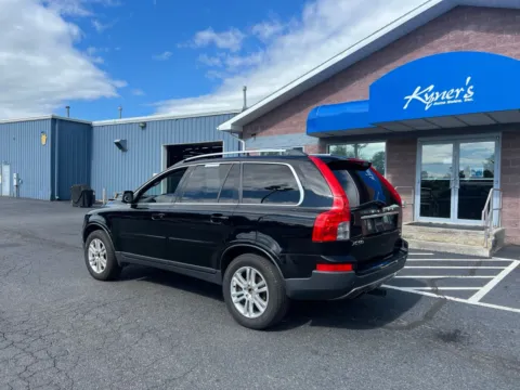 More photos of 2010 Volvo XC90 3.2 at Kyner's Auto Sales, Inc., PA