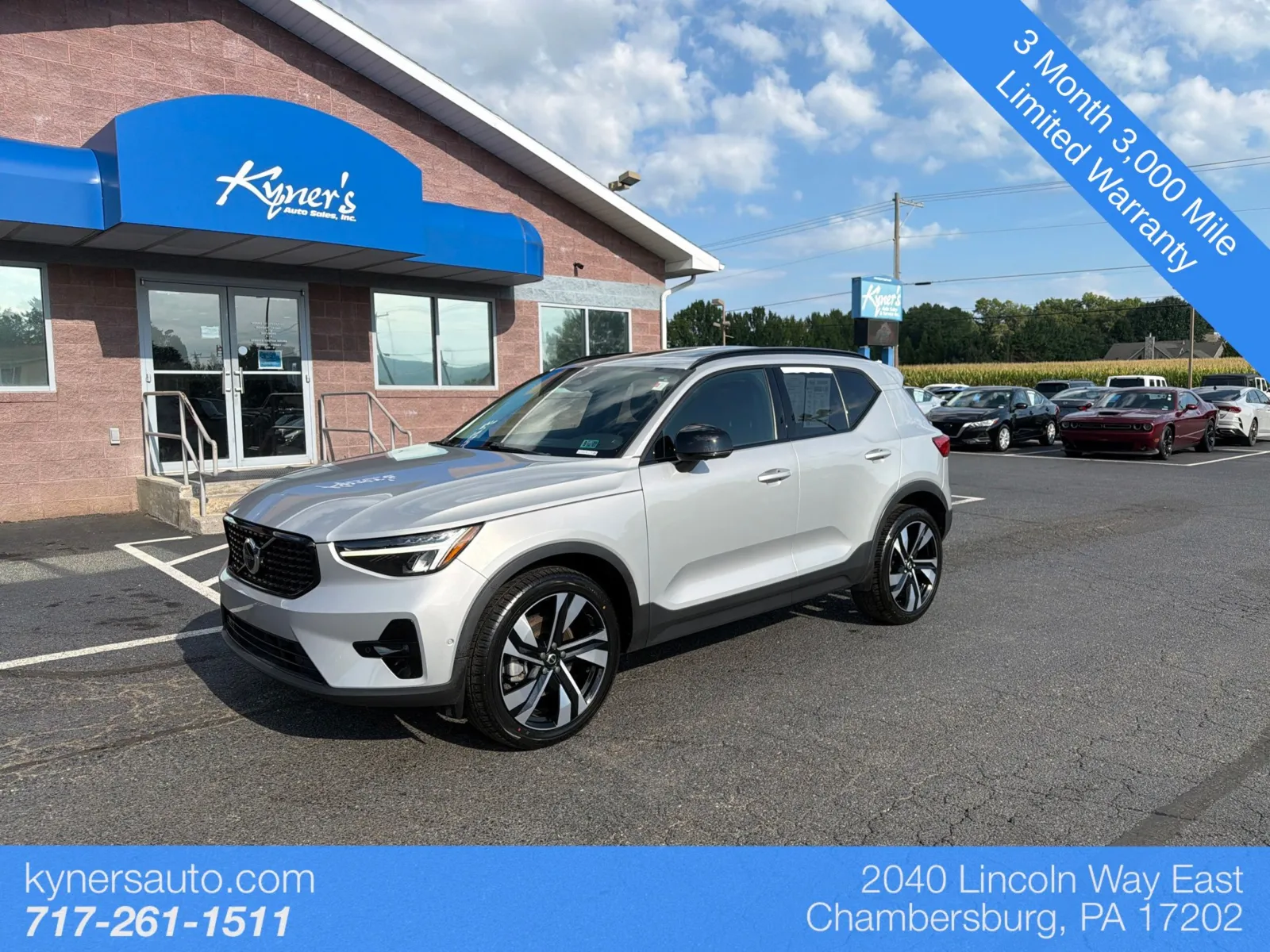 Silver 2023 Volvo XC40 B4 Plus Dark Theme for sale in Chambersburg, PA
