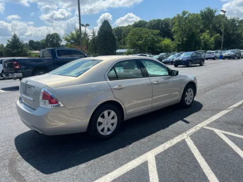 More photos of 2009 Ford Fusion S at Kyner's Auto Sales, Inc., PA