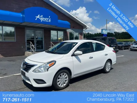 White 2018 Nissan Versa 1.6 SV for sale in Chambersburg, PA