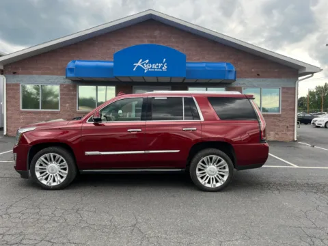 Another view of 2018 Cadillac Escalade Platinum Edition for sale in Chambersburg, PA at Kyner's Auto Sales, Inc.