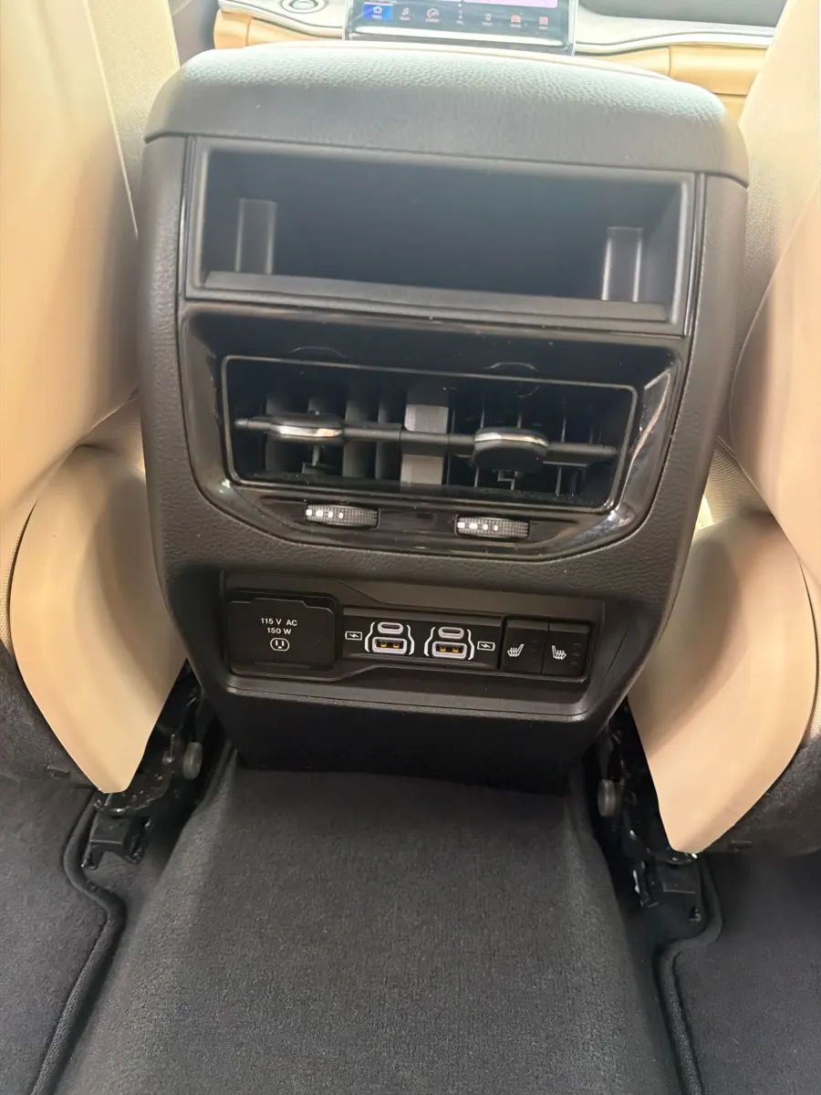2023 Jeep Grand Cherokee Limited - Photo 26