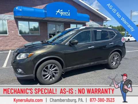 Green 2016 Nissan Rogue SL for sale in Chambersburg, PA