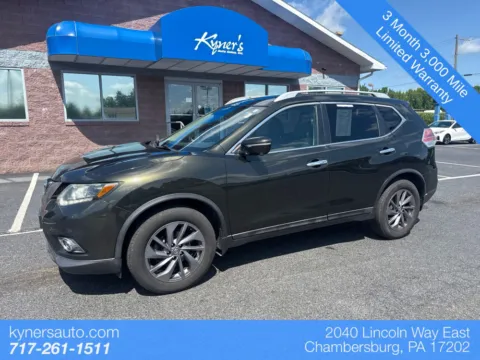 Green 2016 Nissan Rogue SL for sale in Chambersburg, PA