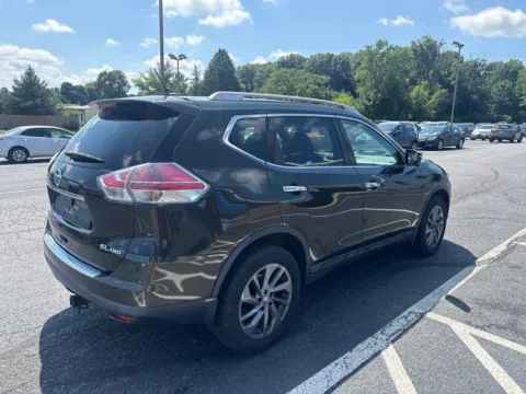 More photos of 2016 Nissan Rogue SL at Kyner's Auto Sales, Inc., PA