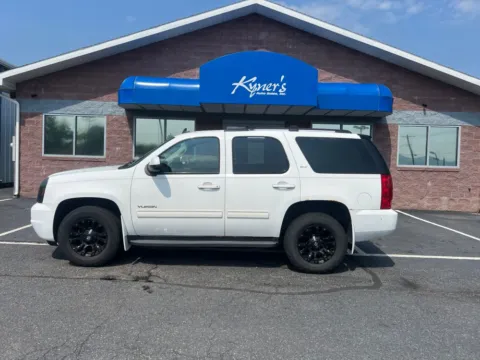 Photos of 2010 GMC Yukon SLT for sale in Chambersburg, PA at Kyner's Auto Sales, Inc.