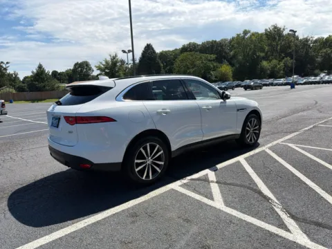 More photos of 2018 Jaguar F-PACE 35t Prestige at Kyner's Auto Sales, Inc., PA