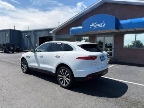 More photos of 2018 Jaguar F-PACE 35t Prestige at Kyner's Auto Sales, Inc., PA