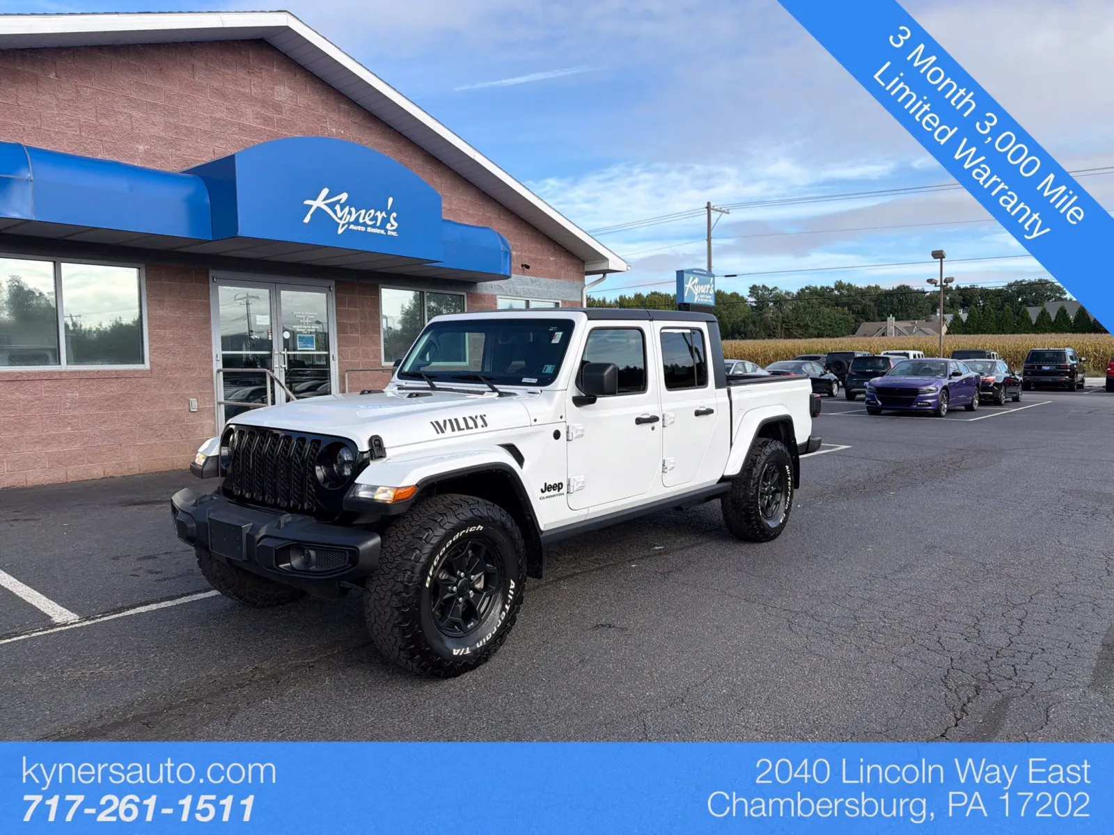 White 2021 Jeep Gladiator Willys for sale in Chambersburg, PA