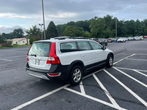 More photos of 2011 Volvo XC70 3.2 at Kyner's Auto Sales, Inc., PA