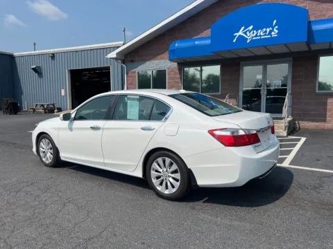 Another view of 2013 Honda Accord EX-L for sale in Chambersburg, PA at Kyner's Auto Sales, Inc.