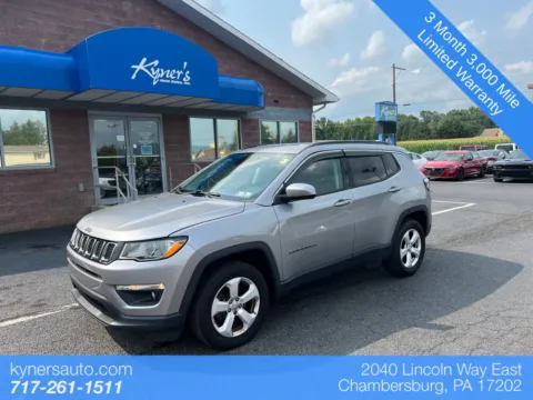 Silver 2018 Jeep Compass Latitude for sale in Chambersburg, PA