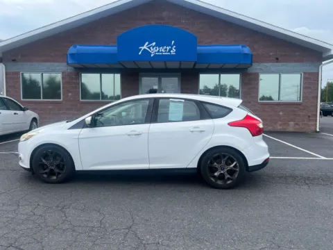 Photos of 2014 Ford Focus SE for sale in Chambersburg, PA at Kyner's Auto Sales, Inc.