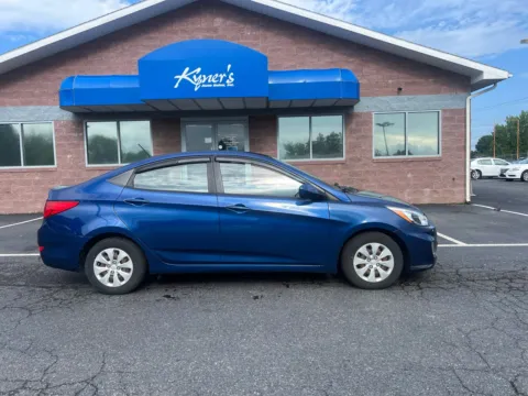 Another view of 2016 Hyundai Accent SE for sale in Chambersburg, PA at Kyner's Auto Sales, Inc.