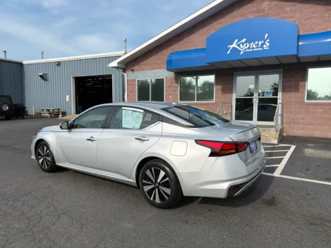 More photos of 2022 Nissan Altima 2.5 SV at Kyner's Auto Sales, Inc., PA