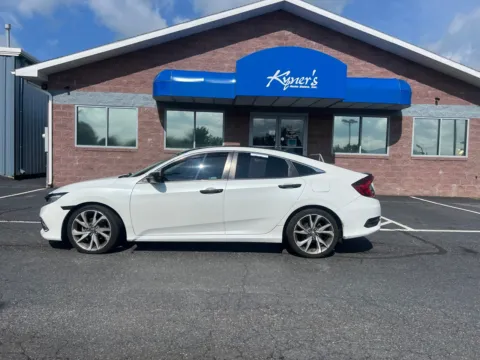 Another view of 2020 Honda Civic Touring for sale in Chambersburg, PA at Kyner's Auto Sales, Inc.