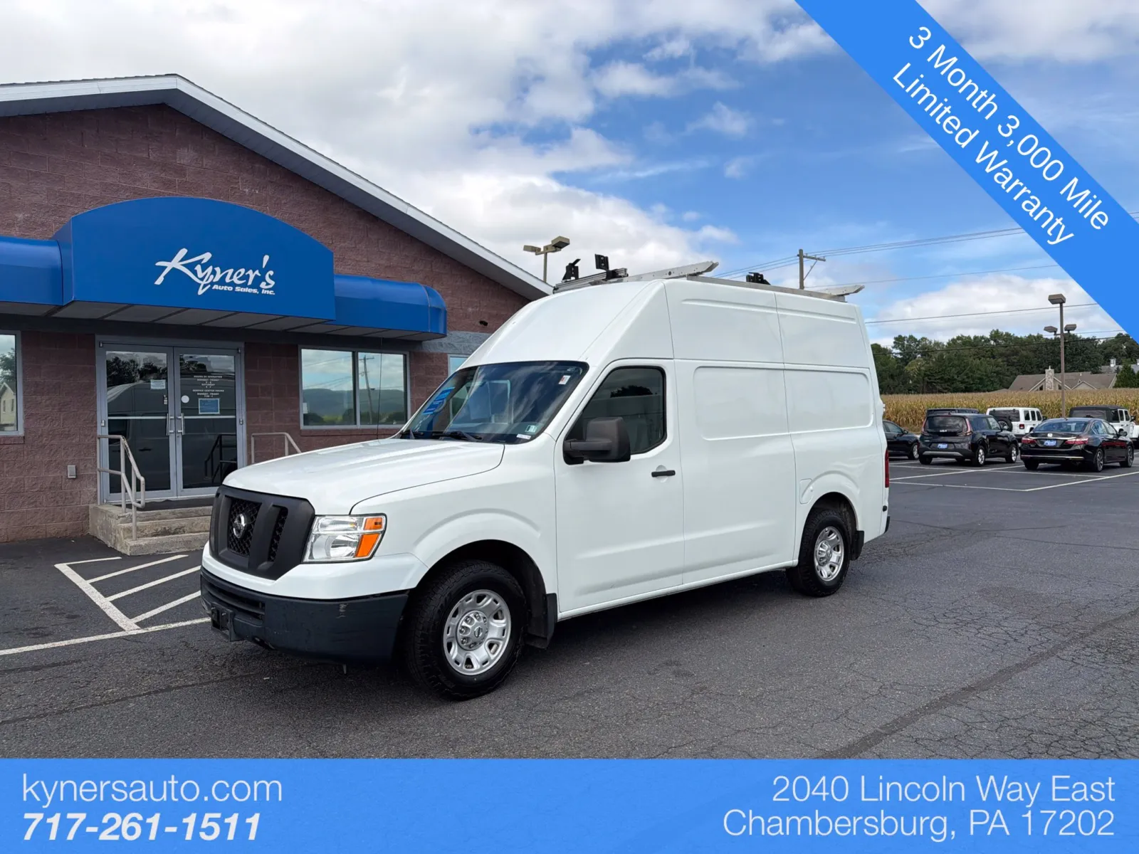 White 2018 Nissan NV2500 HD SV for sale in Chambersburg, PA