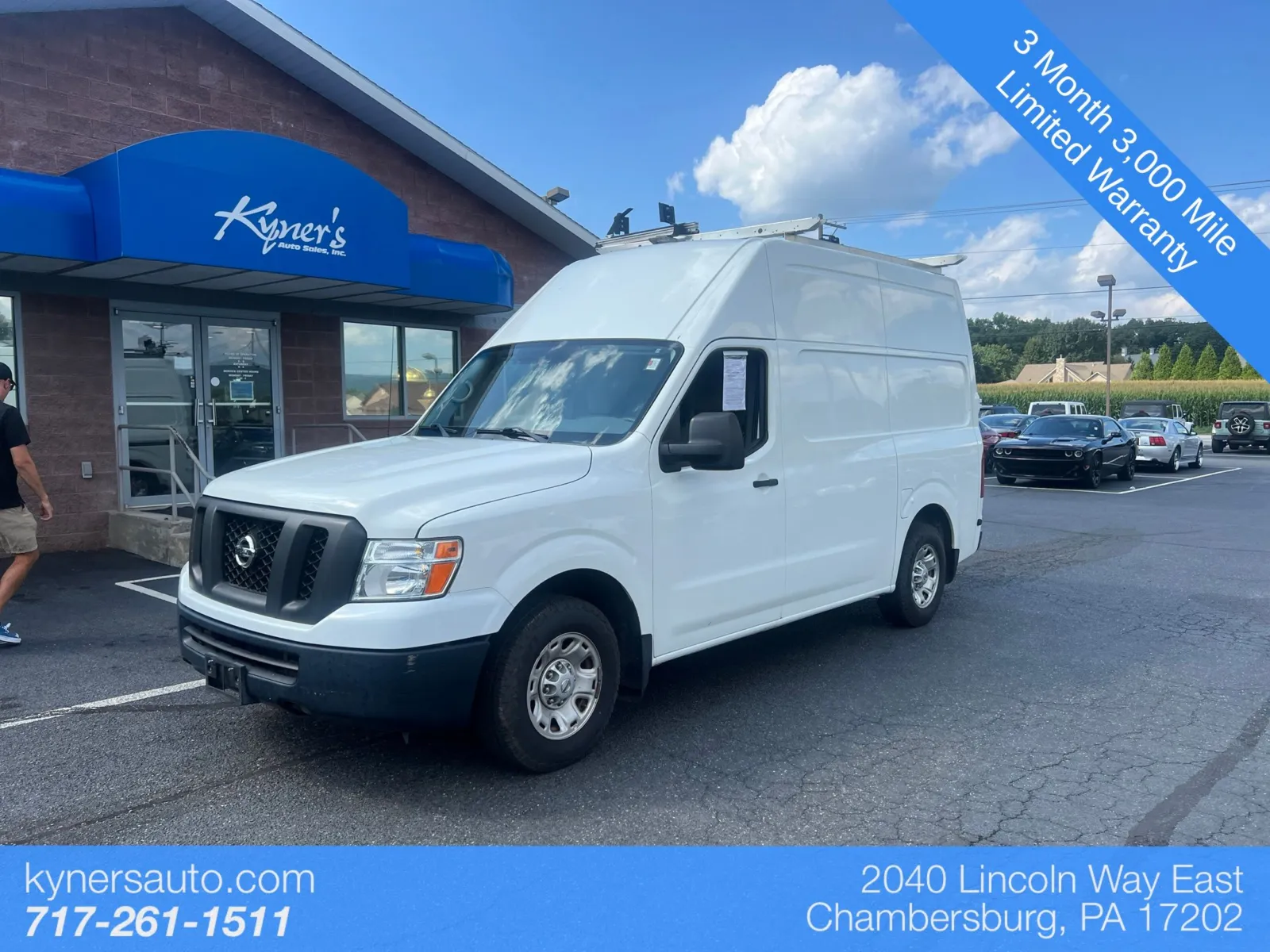 White 2018 Nissan NV2500 HD SV for sale in Chambersburg, PA
