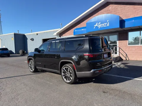 More photos of 2022 Jeep Wagoneer Series III at Kyner's Auto Sales, Inc., PA