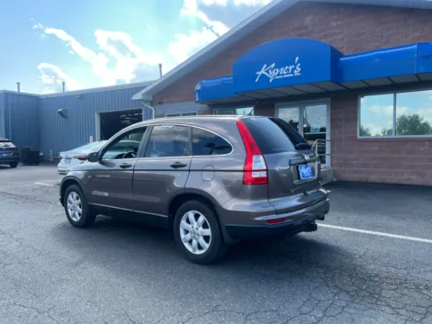More photos of 2011 Honda CR-V SE at Kyner's Auto Sales, Inc., PA