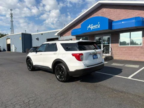 More photos of 2021 Ford Explorer XLT at Kyner's Auto Sales, Inc., PA