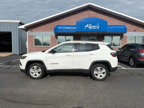 Another view of 2022 Jeep Compass Latitude for sale in Chambersburg, PA at Kyner's Auto Sales, Inc.