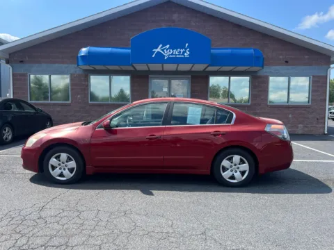 Photos of 2008 Nissan Altima 2.5 S for sale in Chambersburg, PA at Kyner's Auto Sales, Inc.