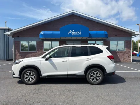 Another view of 2022 Subaru Forester Premium for sale in Chambersburg, PA at Kyner's Auto Sales, Inc.