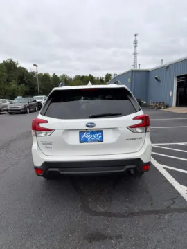 More photos of 2022 Subaru Forester Premium at Kyner's Auto Sales, Inc., PA