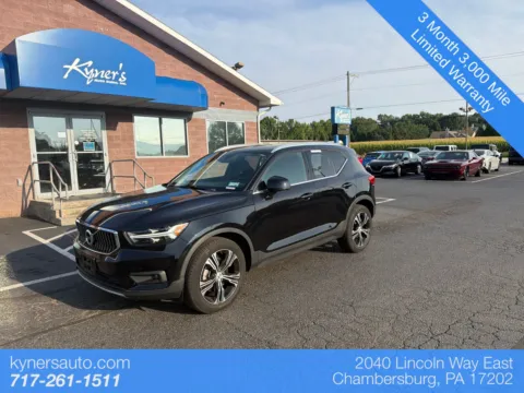 Black 2022 Volvo XC40 T5 Inscription for sale in Chambersburg, PA