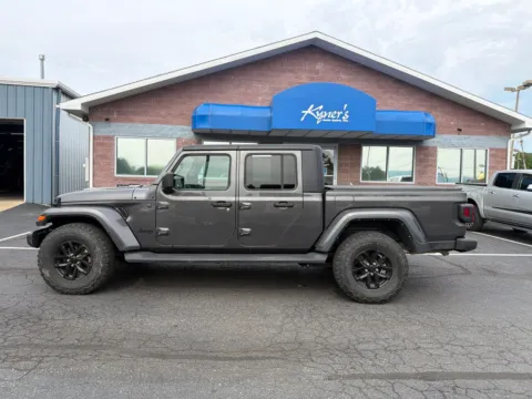 Another view of 2022 Jeep Gladiator Sport for sale in Chambersburg, PA at Kyner's Auto Sales, Inc.