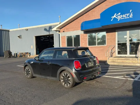 More photos of 2019 MINI Cooper S at Kyner's Auto Sales, Inc., PA