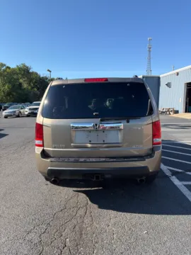 More photos of 2011 Honda Pilot EX-L at Kyner's Auto Sales, Inc., PA