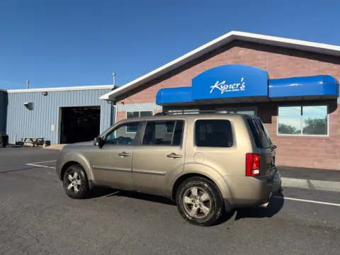 Another view of 2011 Honda Pilot EX-L for sale in Chambersburg, PA at Kyner's Auto Sales, Inc.