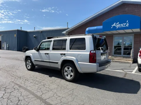 Another view of 2006 Jeep Commander for sale in Chambersburg, PA at Kyner's Auto Sales, Inc.