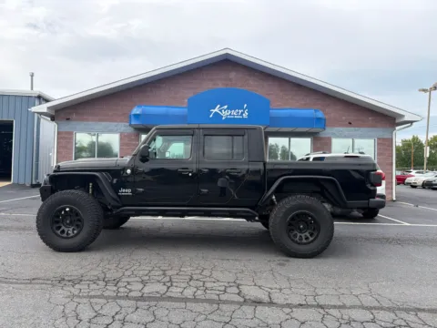 Another view of 2020 Jeep Gladiator Overland for sale in Chambersburg, PA at Kyner's Auto Sales, Inc.